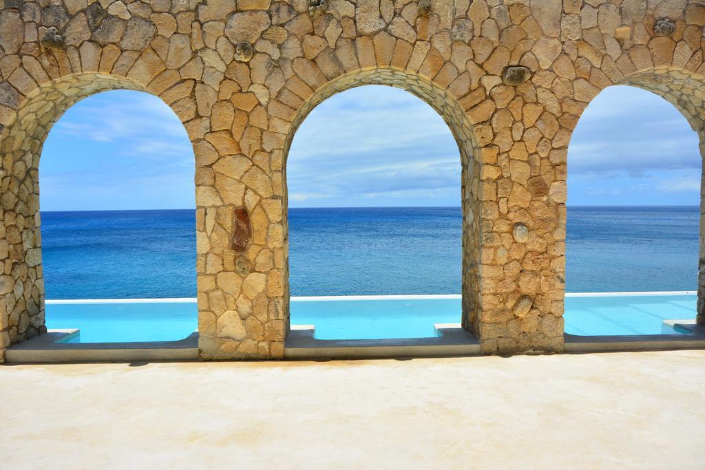 Pattoo Castle Villa Negril Exterior photo