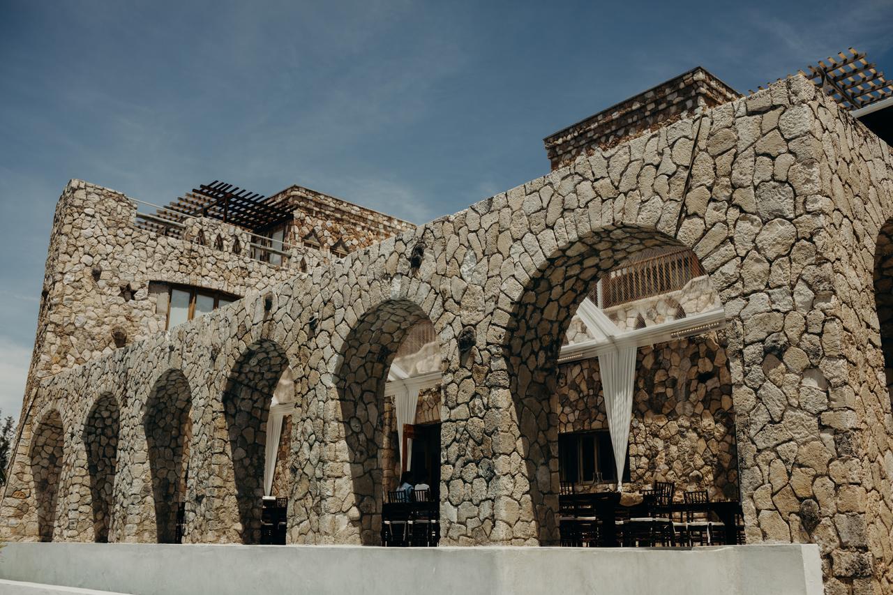 Pattoo Castle Villa Negril Exterior photo